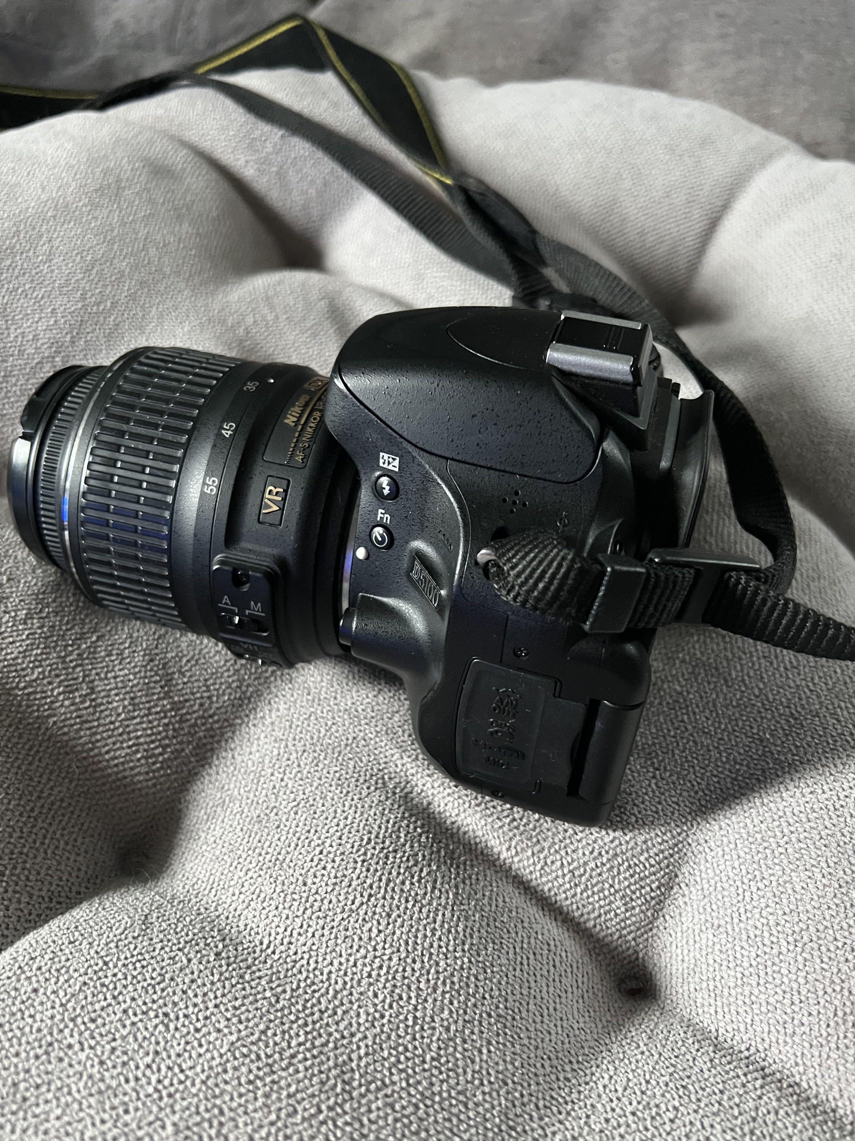 Nikon D5100 連16GB memory card 記憶卡, 攝影器材, 相機 Carousell