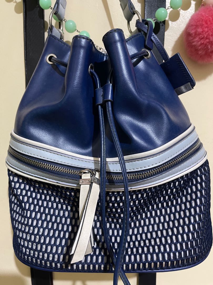 NINE WEST Bucket Bag, Women's Fashion, Bags & Wallets, Purses & Pouches