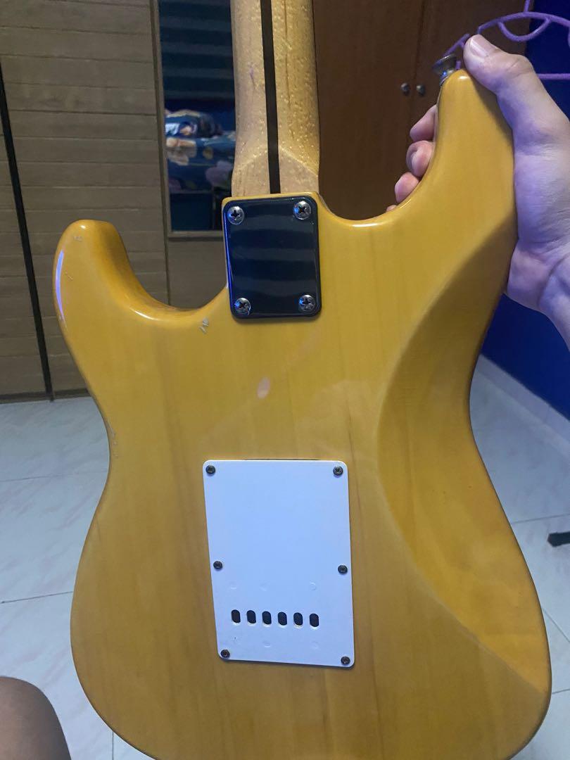 Noob electric guitar, Hobbies & Toys, Music & Media, Musical