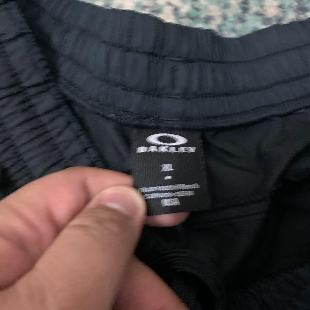 Oakley top 96548 shorts