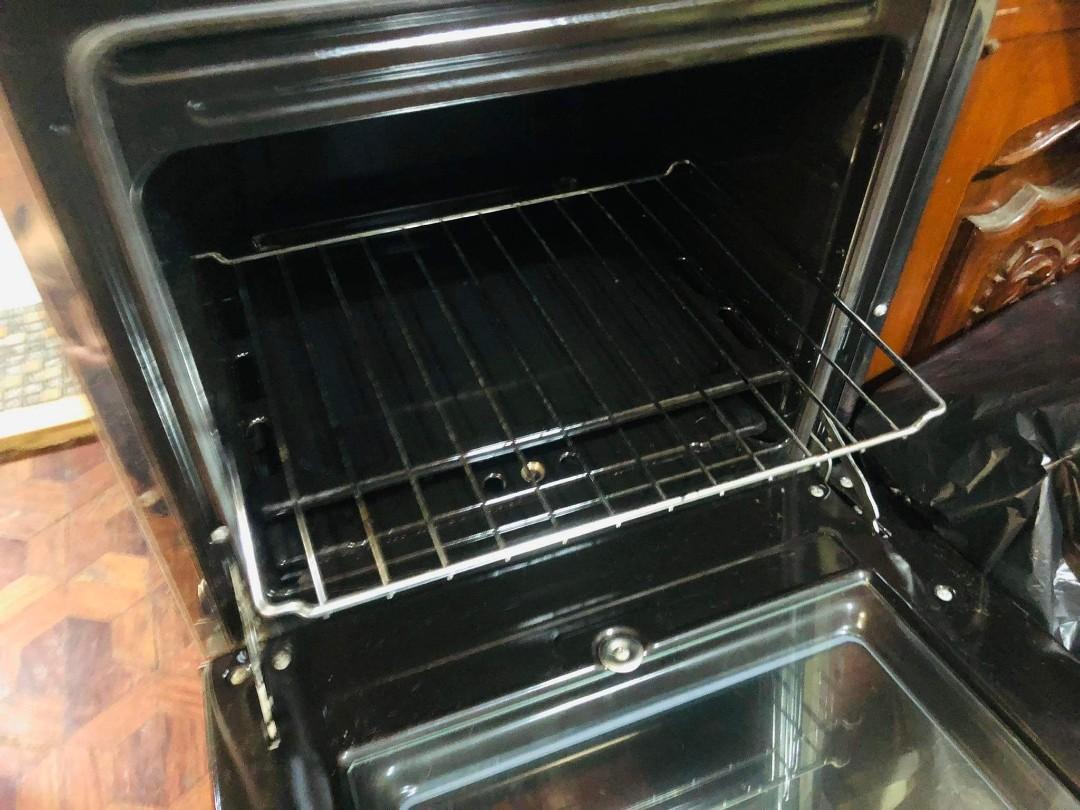 original elba gas stove with oven, TV & Home Appliances, Kitchen