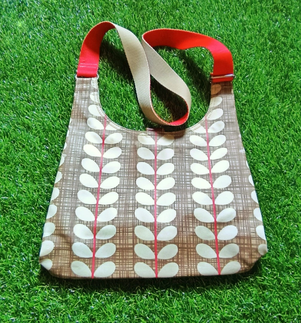 ORLA KIELY ORIGINAL SLING BAG Women s Fashion Bags Wallets