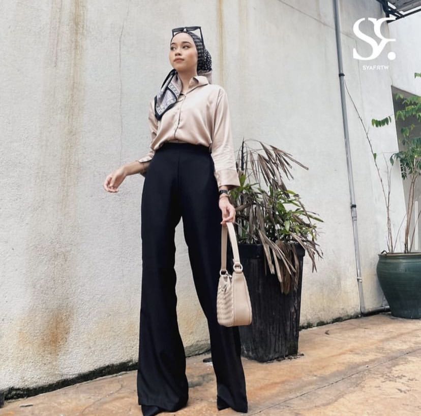 Palazzo Pants (Black & Cream only), Women's Fashion, Bottoms, Other Bottoms  on Carousell