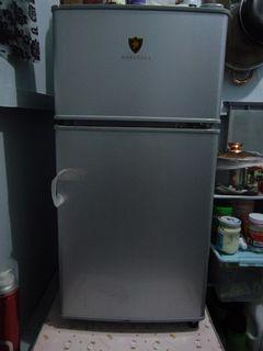 personal refrigerator