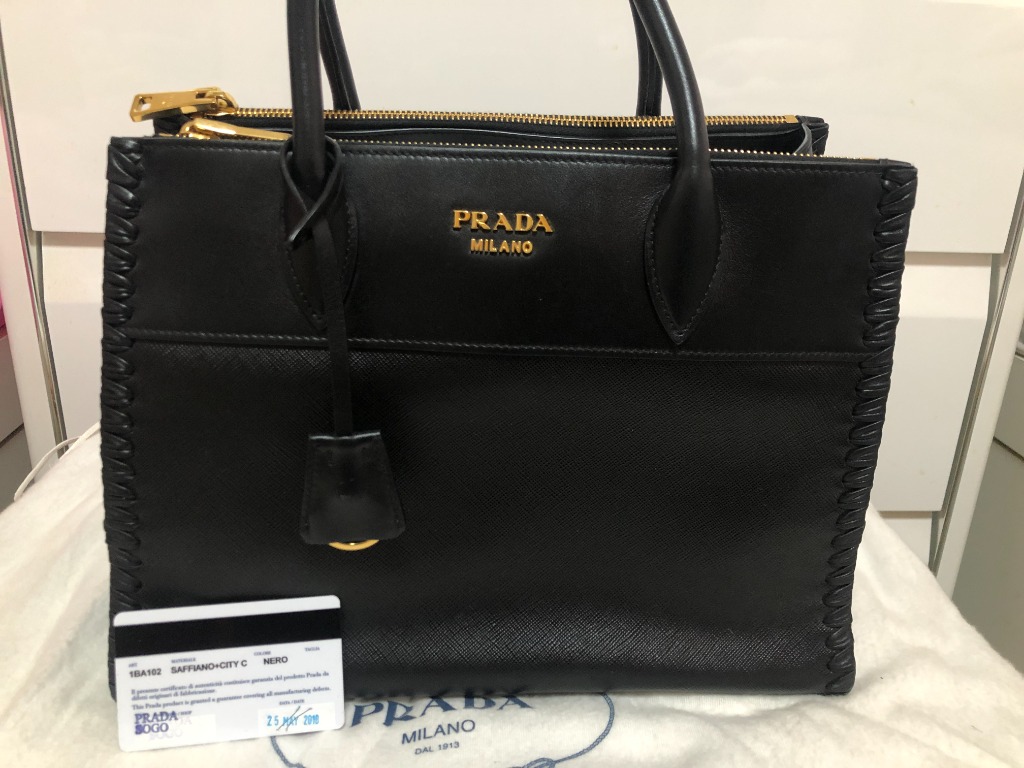 Prada saffiano city calf clearance