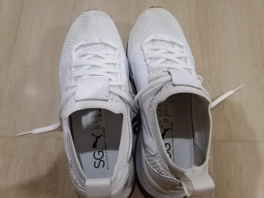 Puma sneaker sport shoe US7. 5 SG special edition Women s Fashion