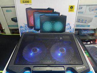S200 Laptop Cooler

✅Special air flow outlet design
✅Big metal mesh surface with two silent fan
✅With led lights
