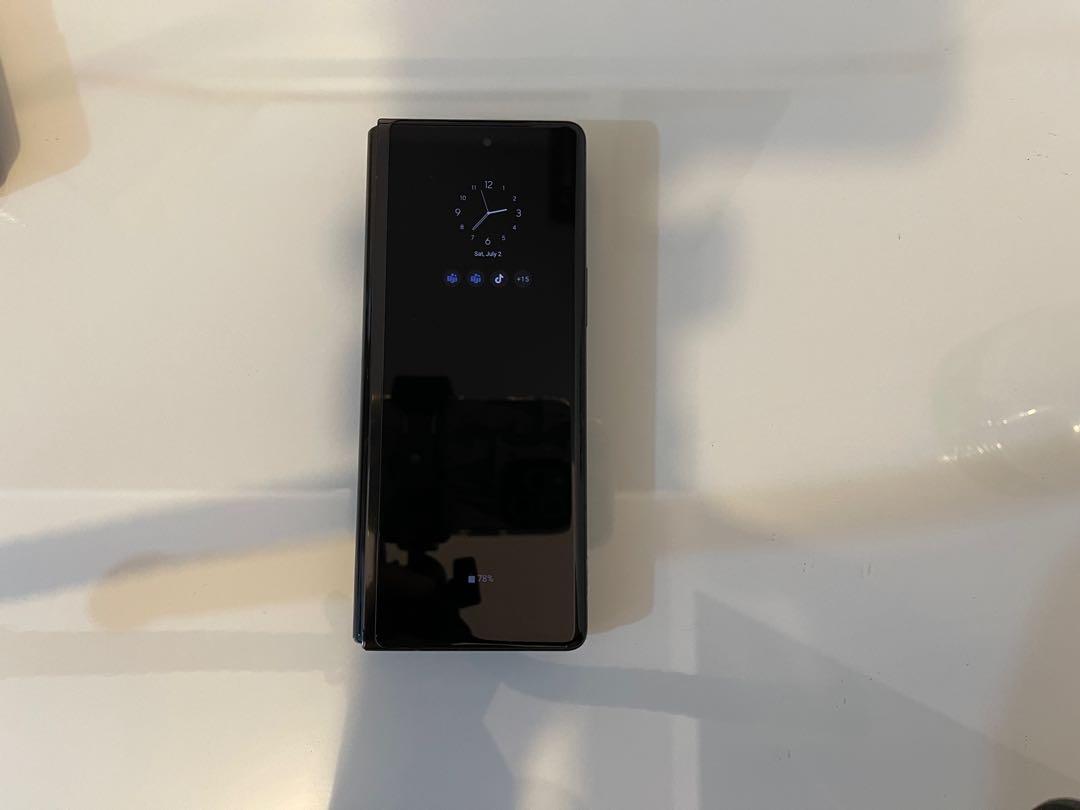 Samsung Galaxy Z Fold 2 (Category: Samsung) located in Manila. Submitted by mudkipz9999 (Listing ID 1170099153, Image 3). Description: 5G, 256gb, Globe Platinum locked until October 2022. Runs perfectly, no known issues except for a small scratch on the screen that is barely visible (does not show up on photos due to size). Complete box, original accessories (charger, cable, AKG earphones and extra plugs), and manuals. Also comes with three origi