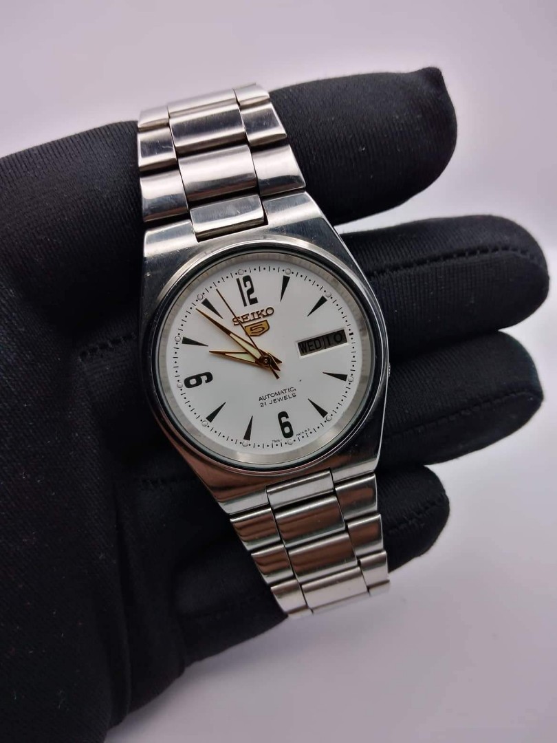 Seiko 5 white dial, Men's Fashion, Watches & Accessories, Watches on ...