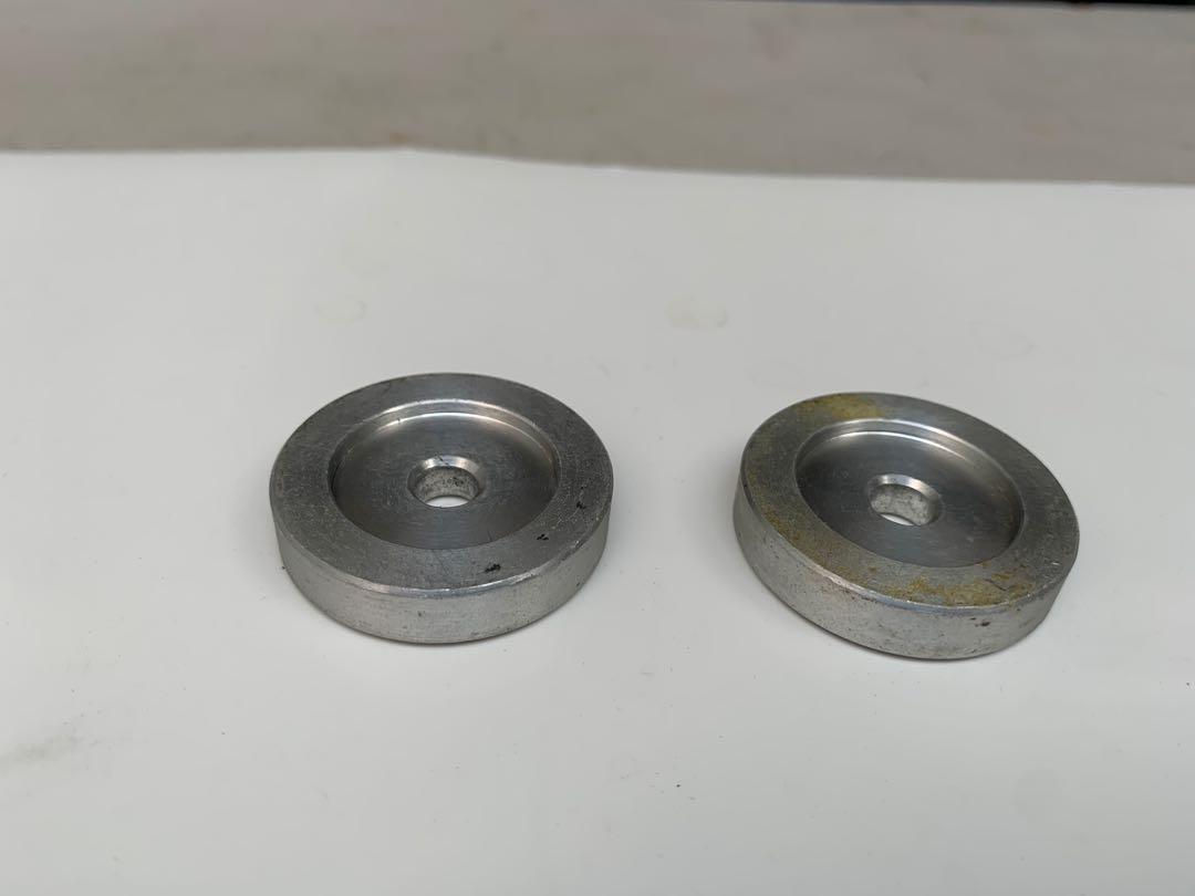 Technics Original 45 RPM Adapter 2units (Category: Portable Audio Accessories) located in Paranaque City. Submitted by seb_trading (Listing ID 1170129393, Image 3). Description: for 7" vinyl record 2units 45RPM adapter original technics for SL1200mk2 silver color only needs cleaning last price buy only one for 1k.
