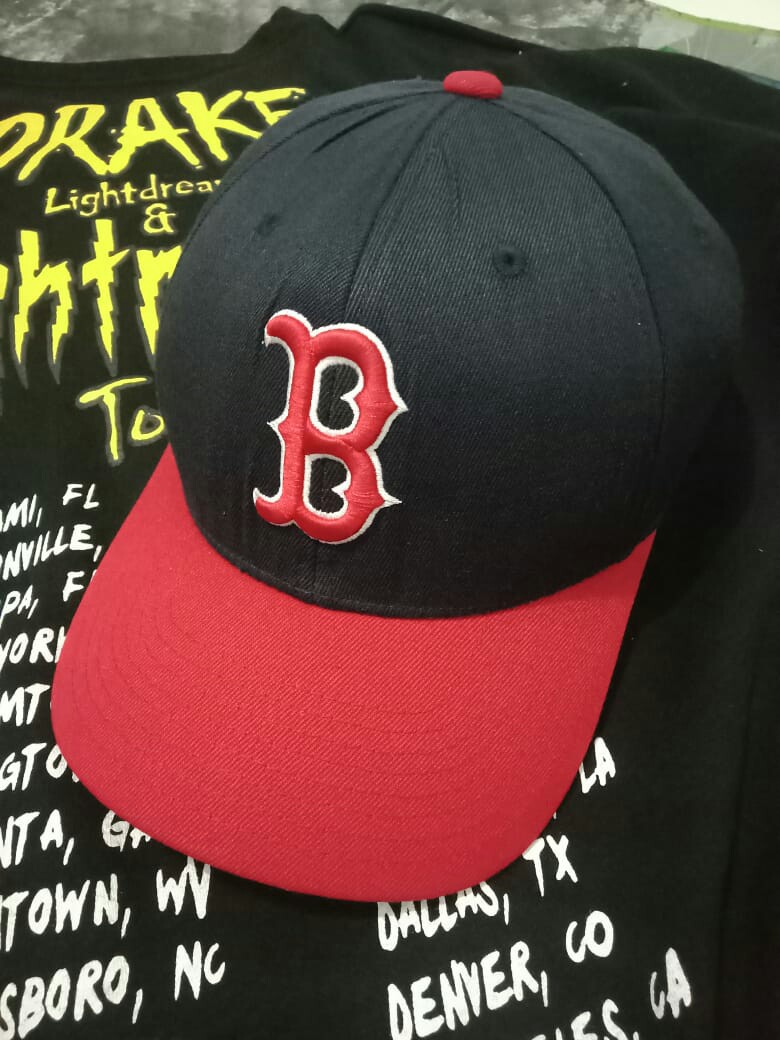TOPI VINTAGE MLB BOSTON, Fesyen Pria 