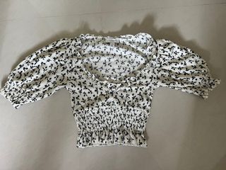 （分類：）位於 。 由 chmavisss 提交（商品編號 1170093912，圖片 1）。簡介： 。