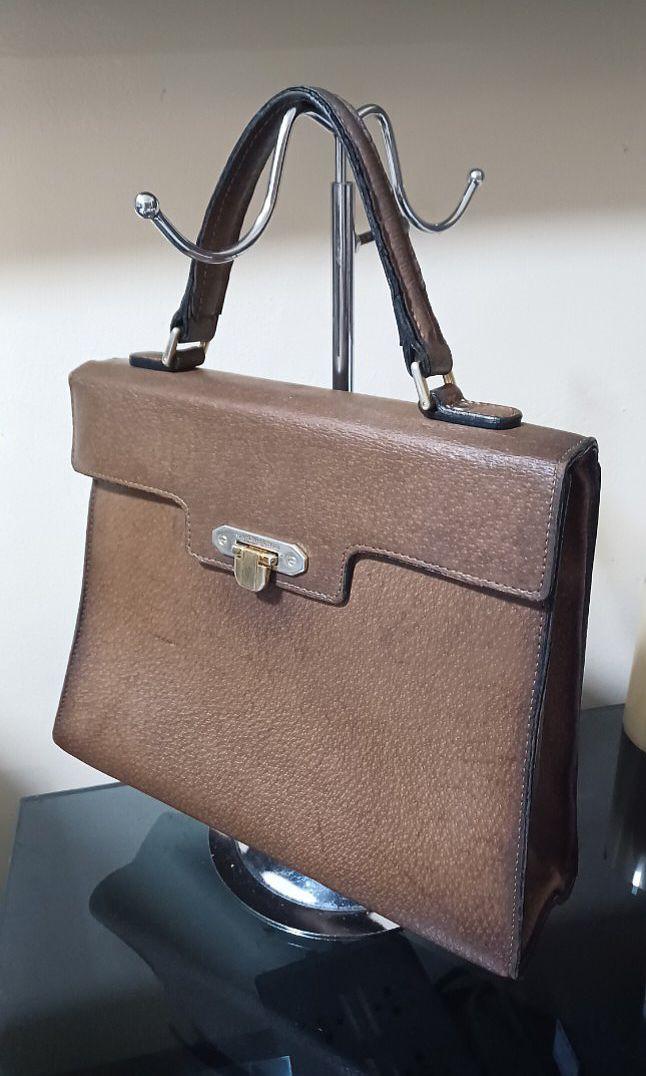 Vintage Valentino Garavani kelly bag style pigskin leather brown clutc –  eNdApPi ***where you can find your favorite designer  vintages..authentic, affordable, and lovable.