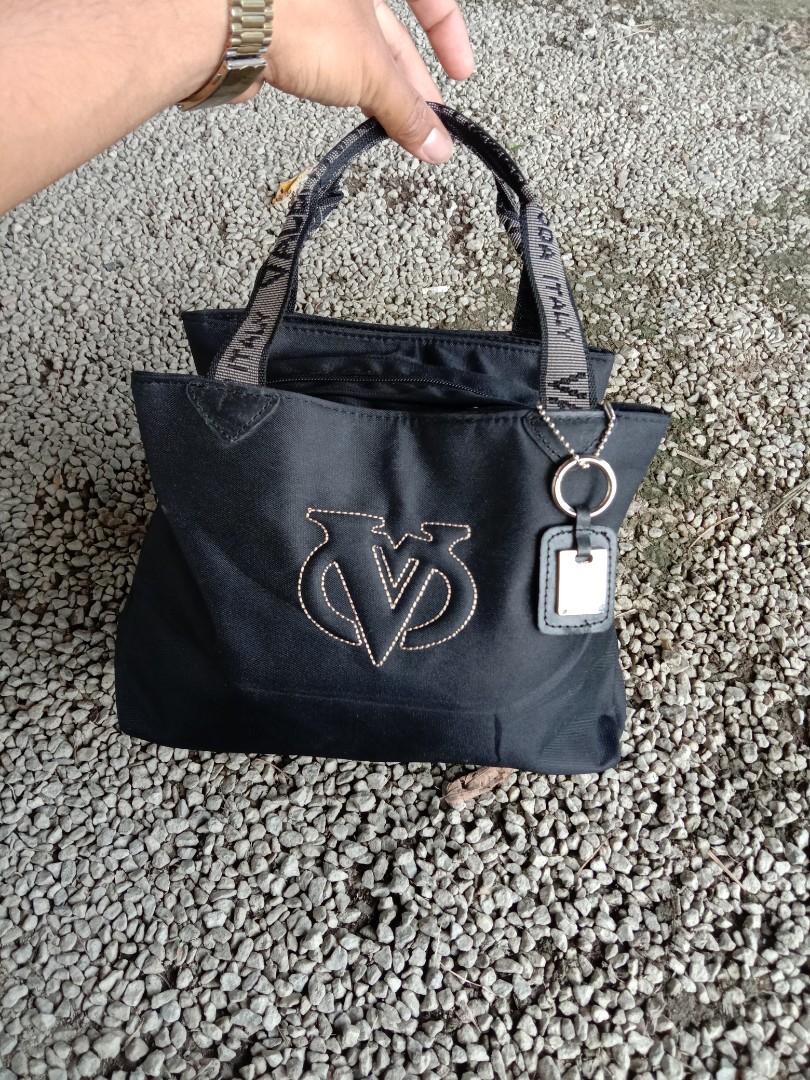 Valentino Michelle Italy Mode, Luxury, Bags & Wallets on Carousell