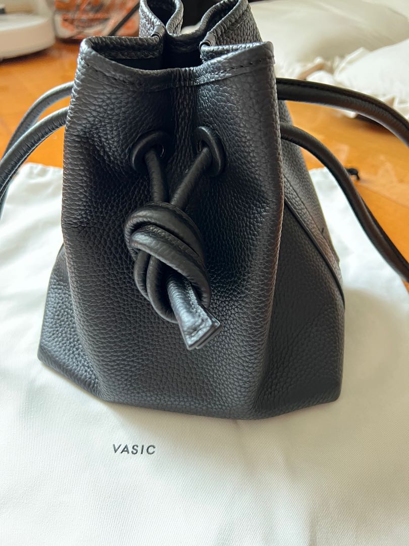 Vasic Bond Mini Bag Black, 名牌, 手袋及銀包- Carousell