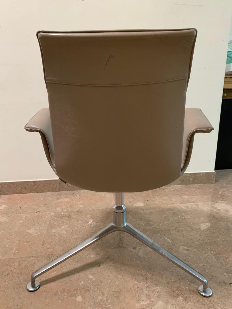 Walter Knoll FK bucket swivel chair B, Furniture & Home Living
