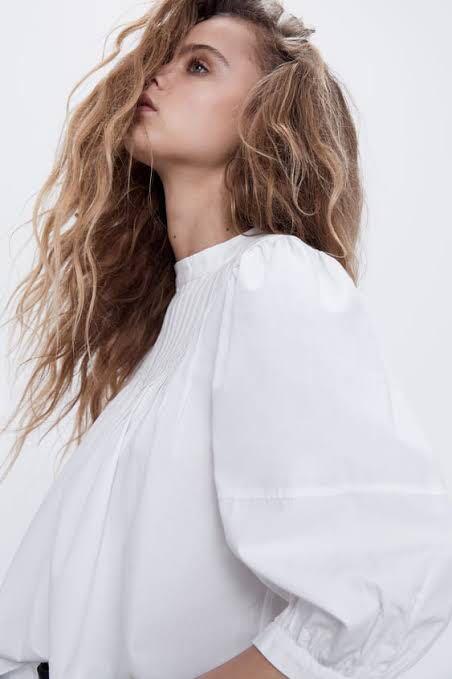 Zara Top Poplin Balloon Sleeve, Fesyen Wanita, Pakaian Wanita, Atasan di  Carousell