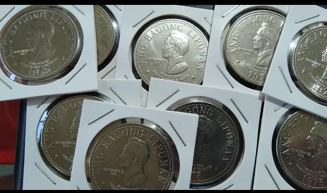 1975 / 5 Peso Marcos Coin (Category: Currency) located in Pateros City. Submitted by CaesarCoin (Listing ID 1173715147, Image 3). Description: 10pcs Available 5 peso Marcos Coin Year 1975 Ang Bagong Lipunan Series Shipping: Add 150 pesos JRS express Payment: GCash to GCash Palawan to GCash Wag sa 711 Kasi may bawas..