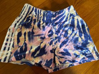 (Category: ) located in . Submitted by chinzeee (Listing ID 1173615086, Image 1). Description: .