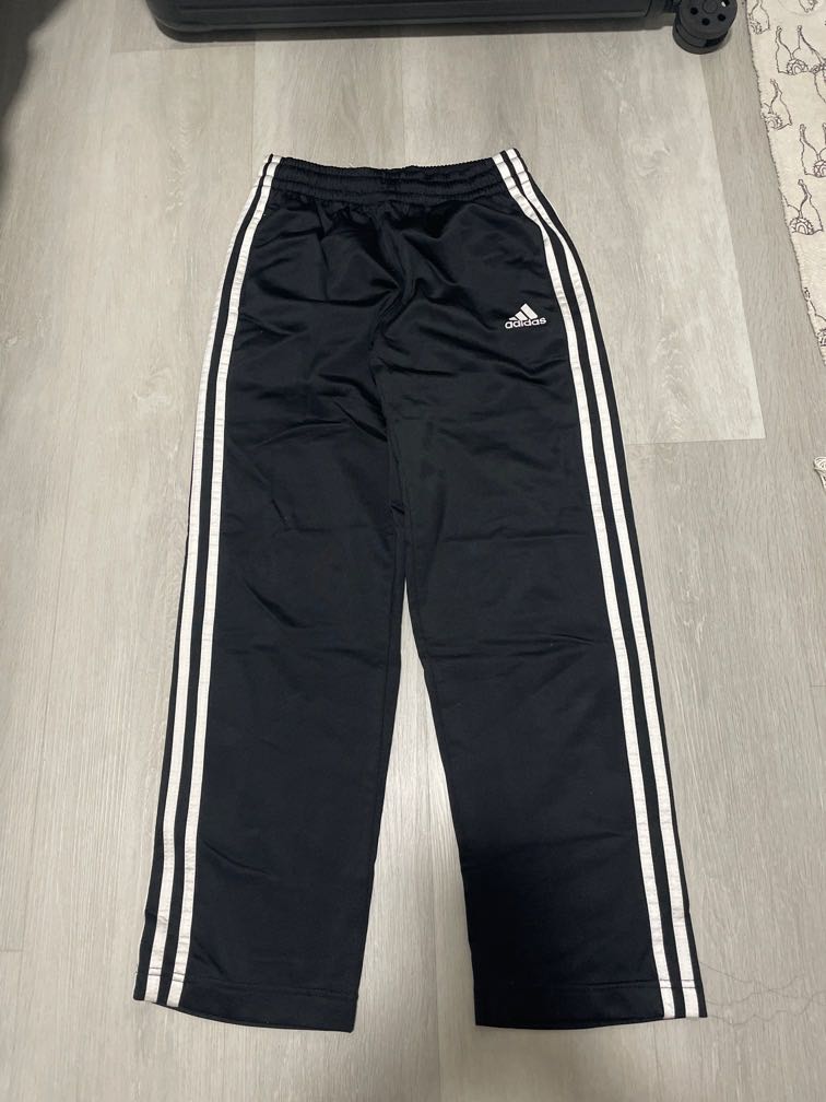 Adidas Joggers sweatpants Lock Up track pants Women, Women's Fashion,  Bottoms, Other Bottoms on Carousell