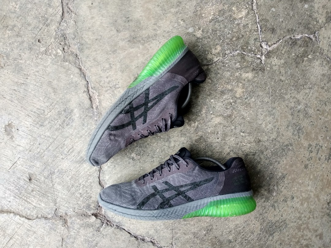 Harga asics gel sales kenun