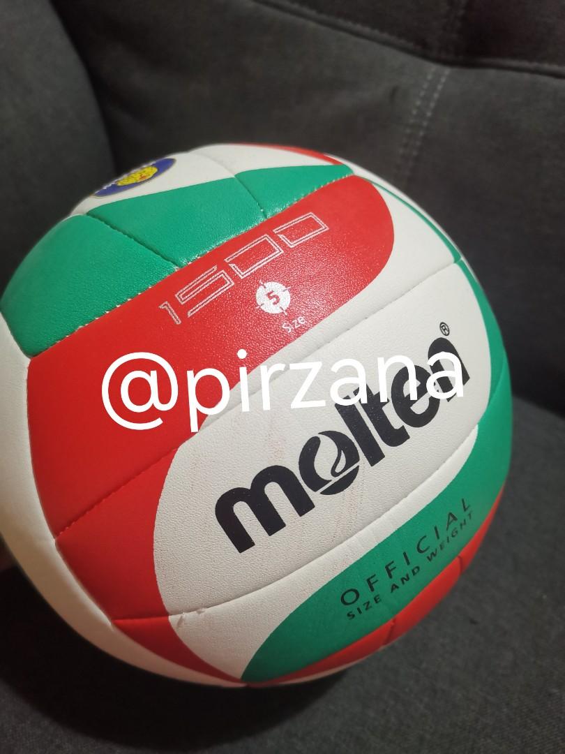 Molten Bola Tampar Volleyball size 5, Sports Equipment, Sports & Games