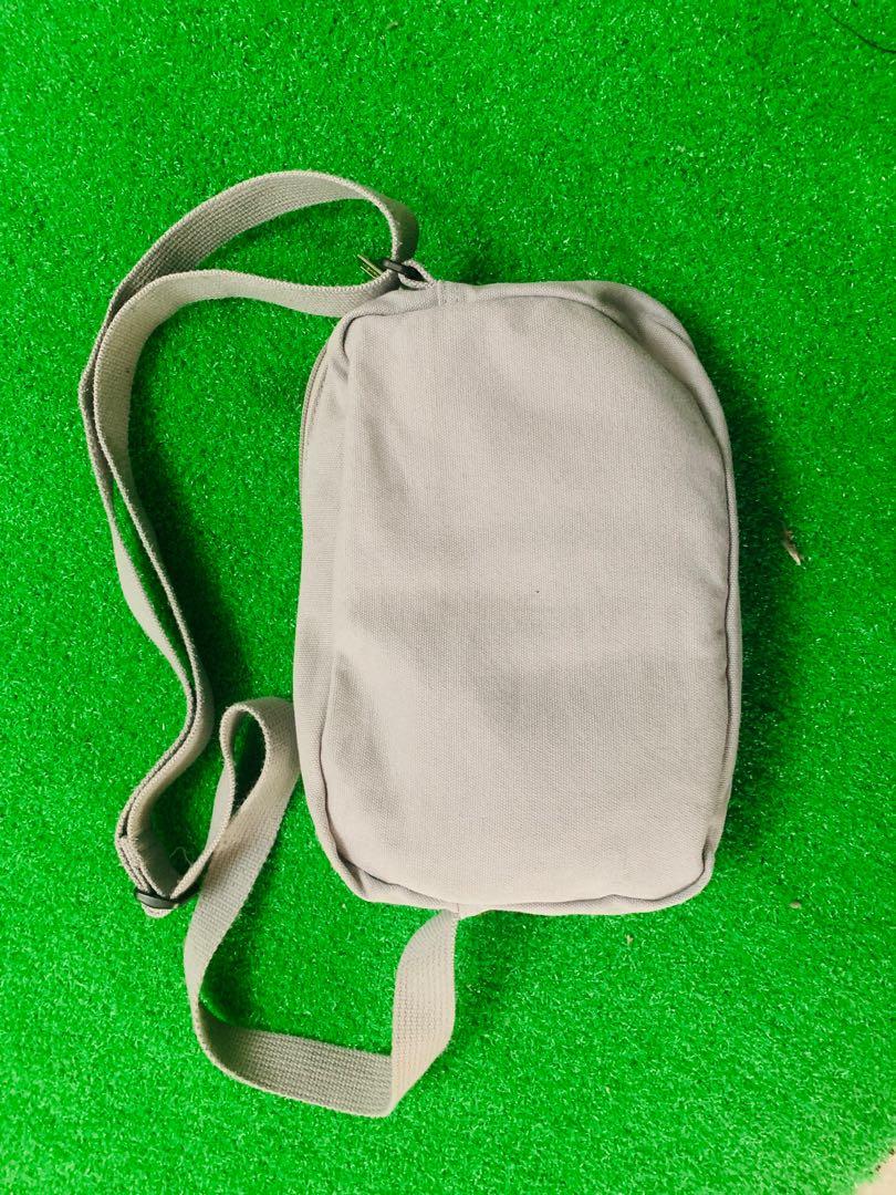Champion sling store bag canada