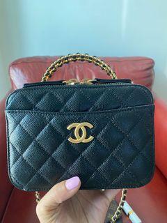 CNY SALES Chanel 22S small camera bag (vanity)