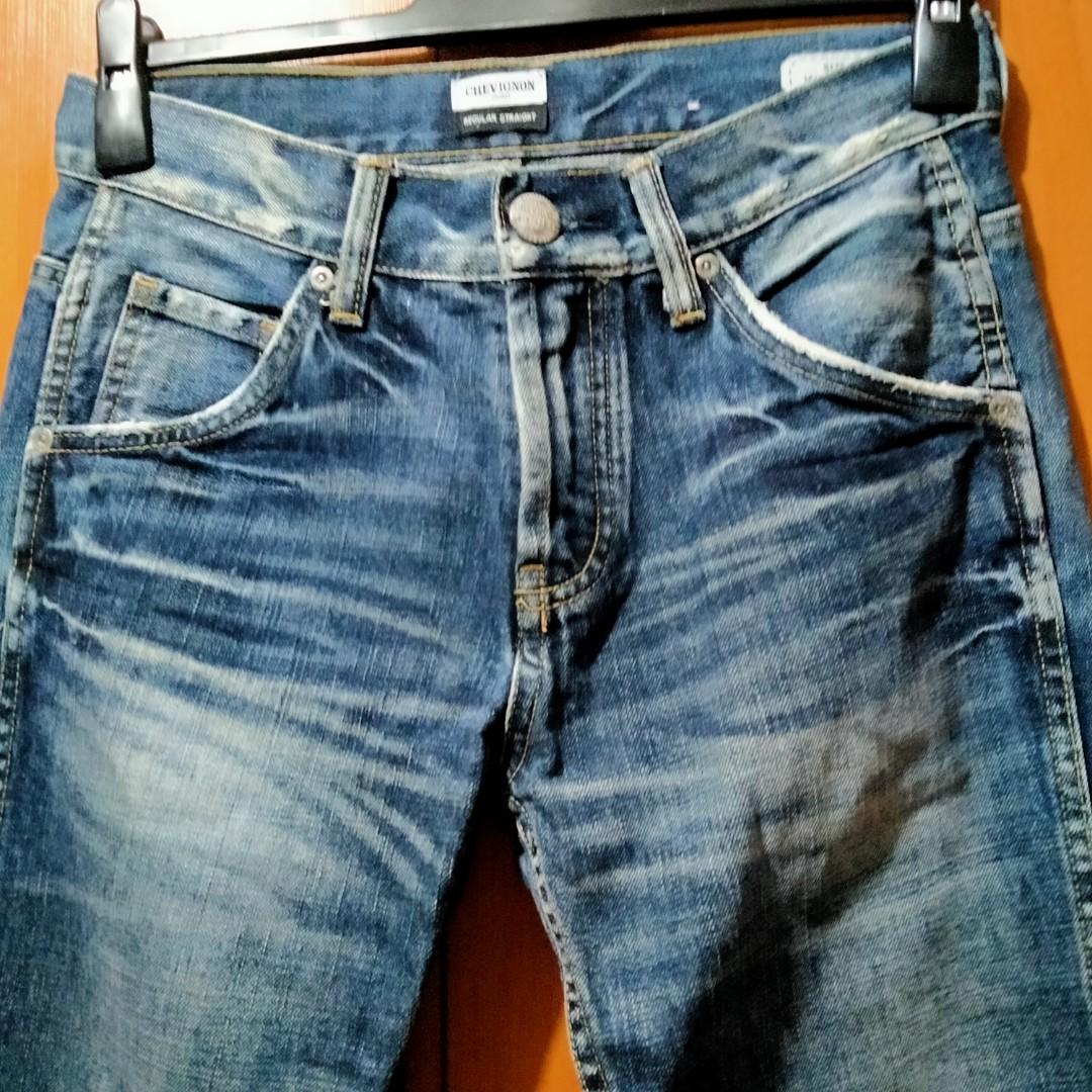 Chevignon Men's Jeans (Category: Jeans) located in Antipolo. Submitted by elixzabeth (Listing ID 1173569121, Image 2). Description: waist - 30/31 inches crotch - 23 inches length - 41 inches.