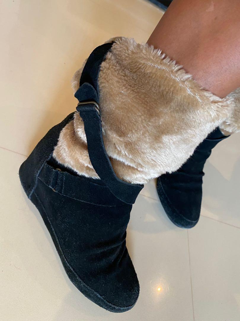 Cute hot sale insulated boots
