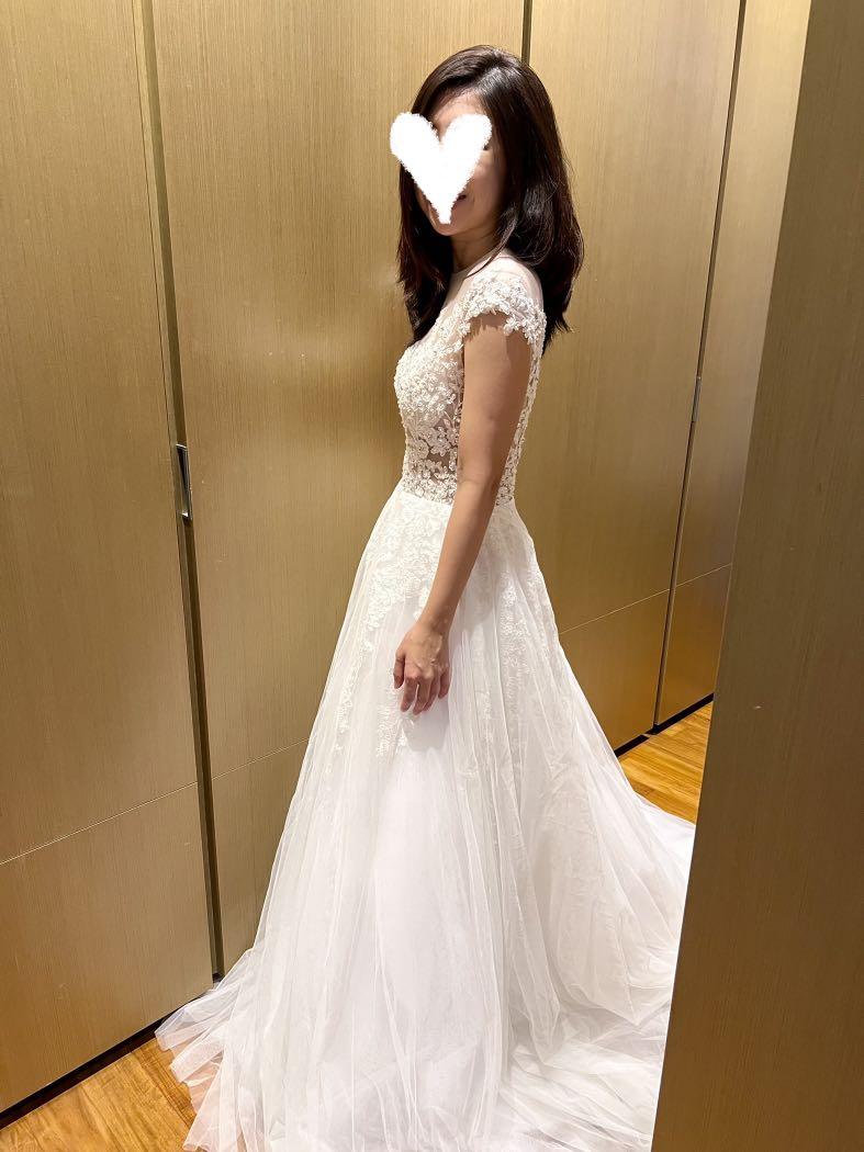 White lace discount bridesmaid dress