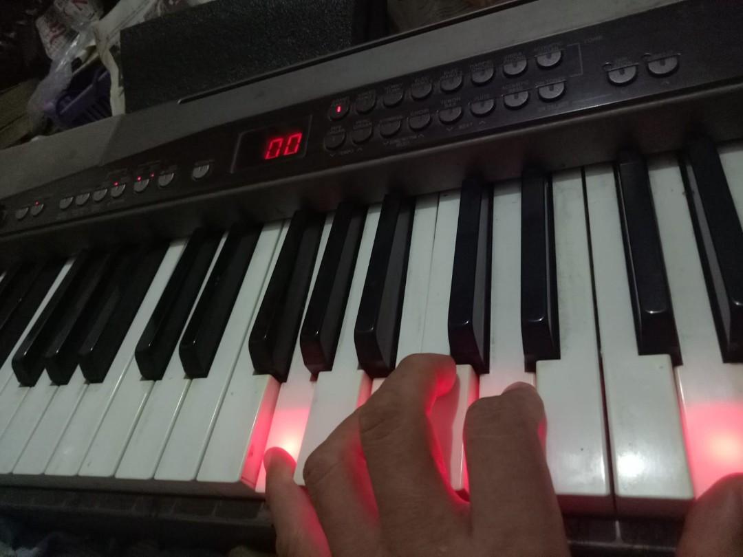 Electric Keyboard Casio Privia PX 500L