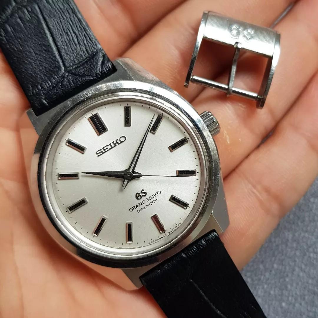 Early Dial Grand Seiko 4420-9000 Grammar of Design, Men's Fashion, Watches  & Accessories, Watches on Carousell