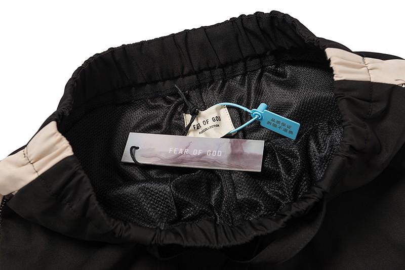 FOG Essentials (Category: Trousers) located in Kuala Lumpur. Submitted by iisyraq (Listing ID 1173746740, Image 3). Description: 💧FOG Essentials 6th Season Pants💧 • Code: RC23 • WhatsApp to check size availability • Pre-order 15-17 working days • Postage: RM10 SM// RM 15 SS 📍What you see what you get 📍50% deposit accepted (No cancellations) 📍Brand new with packaging ⚠️WhatsApp us the code to order! (Link below)⚠️ https://wa.link/o4ynnx ⚠️Tel