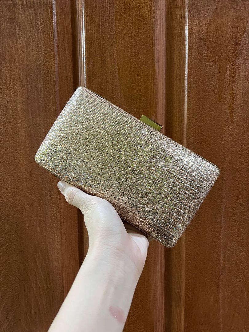 Forever 21 Clutch Women s Fashion Bags Wallets Clutches on Carousell