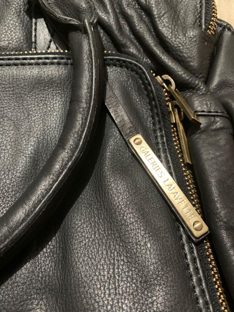 Sac moschino hotsell galerie lafayette
