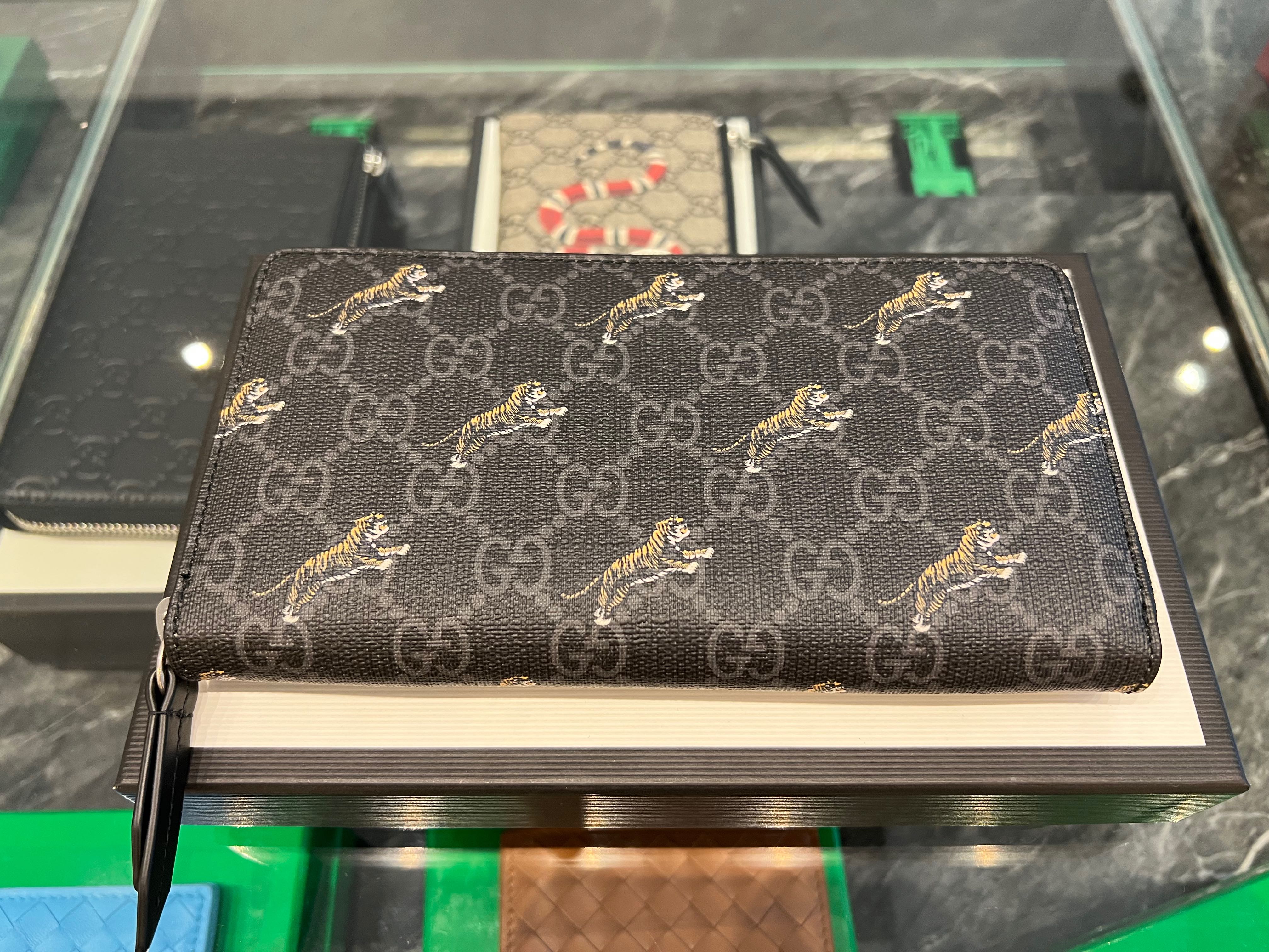 GUCCI TIGER MONOGRAM LONG WALLET, Men's Fashion, Watches & Accessories