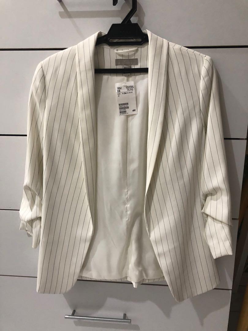 H M Blazer White with black lines Women s Fashion Coats