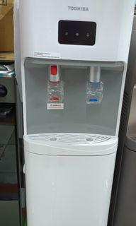 hot and cold water dispenser toshiba