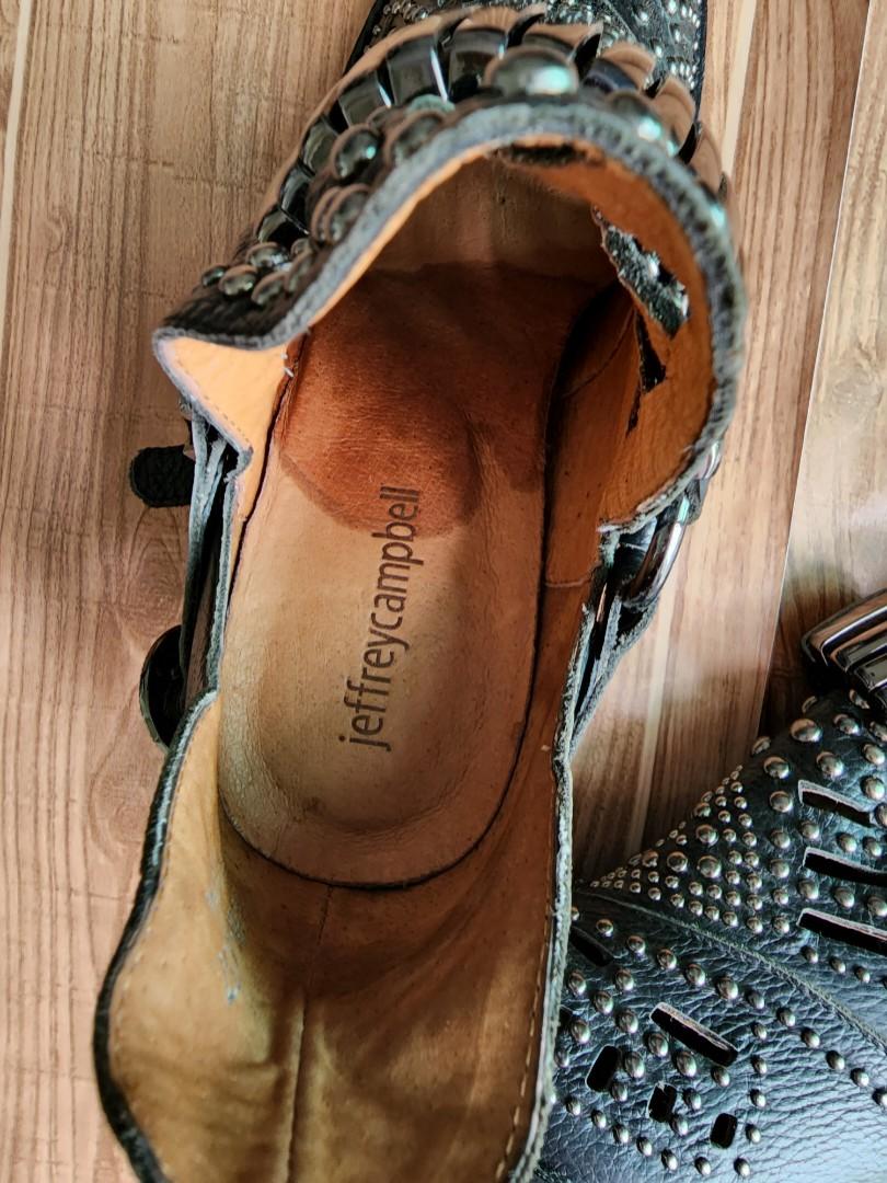 Jeffrey campbell 2024 calhoun ankle boot