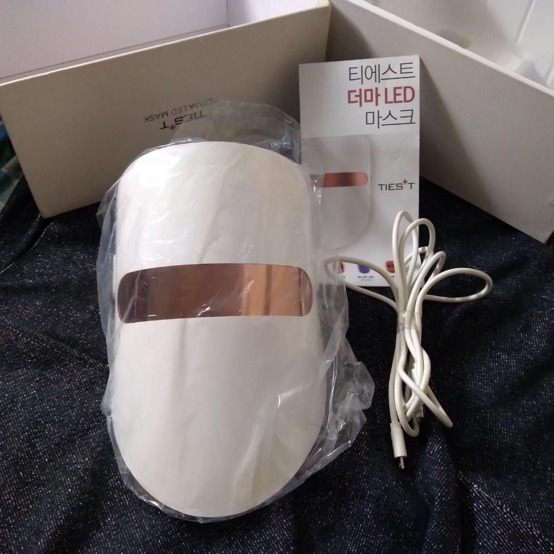 KLEPTON Ties+t Derma Led Mask (Category: Face Care) located in Manila. Submitted by herrabranded (Listing ID 1173709223, Image 1). Description: 2nd Hand KOREAN Derma led mask for sale. (since directions on how to use the mask are in korean language, i'll provide nalang printed english translated directions on a seperate sheet of paper) NOTE : This product is based on NASA technology with obtained KC certification so it's a safe and proven product