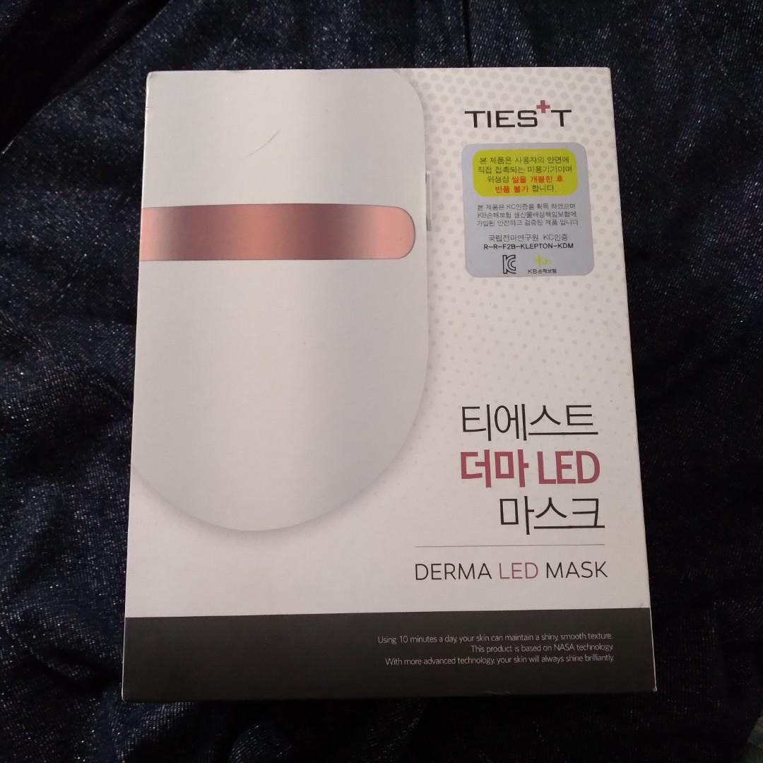 KLEPTON Ties+t Derma Led Mask (Category: Face Care) located in Manila. Submitted by herrabranded (Listing ID 1173709223, Image 2). Description: 2nd Hand KOREAN Derma led mask for sale. (since directions on how to use the mask are in korean language, i'll provide nalang printed english translated directions on a seperate sheet of paper) NOTE : This product is based on NASA technology with obtained KC certification so it's a safe and proven product