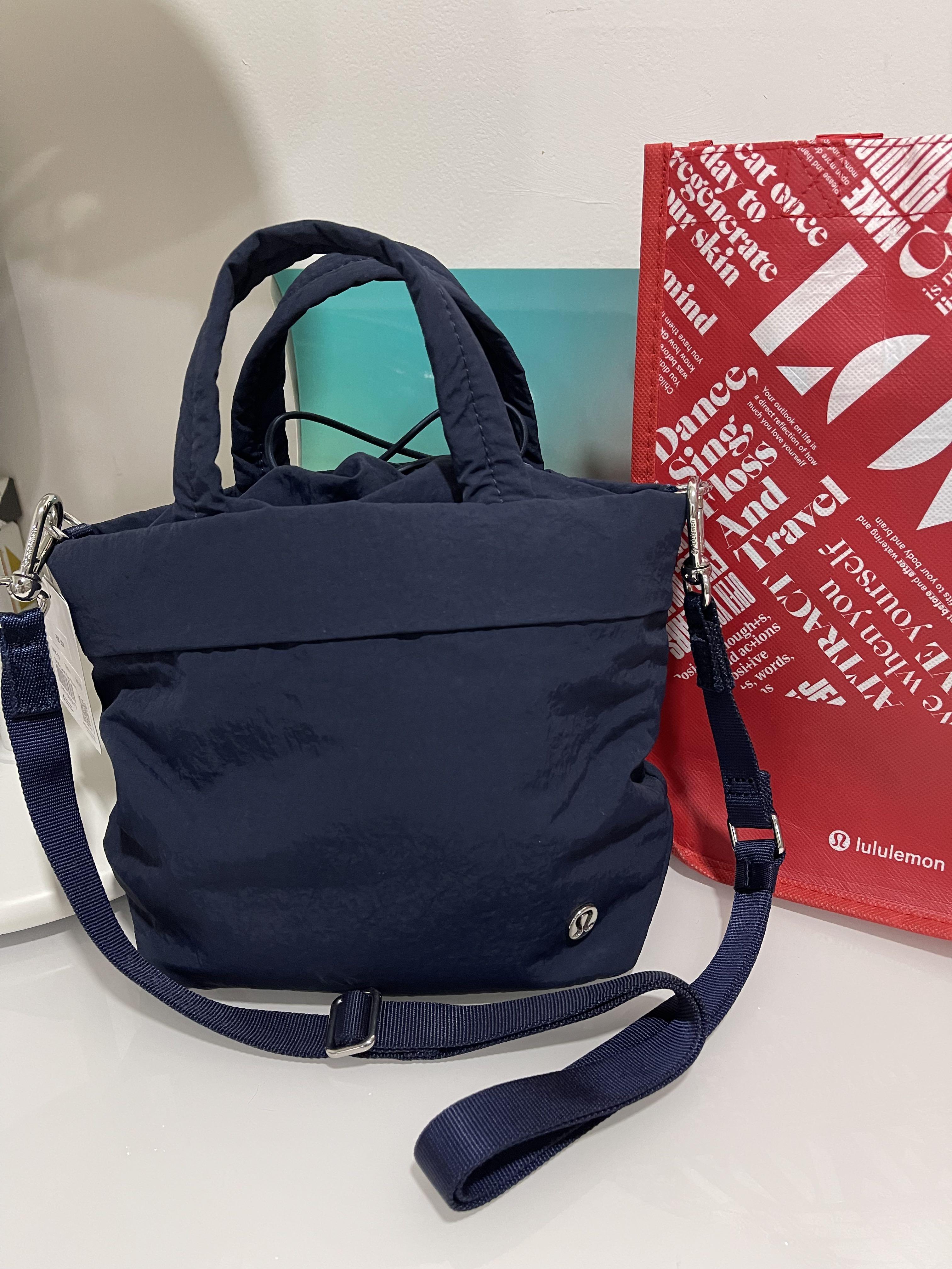 On my level outlet bag