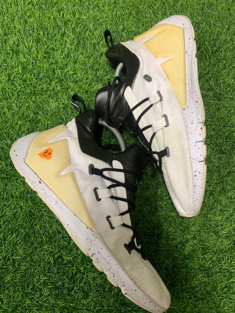 Nike air zoom grade basketball sales