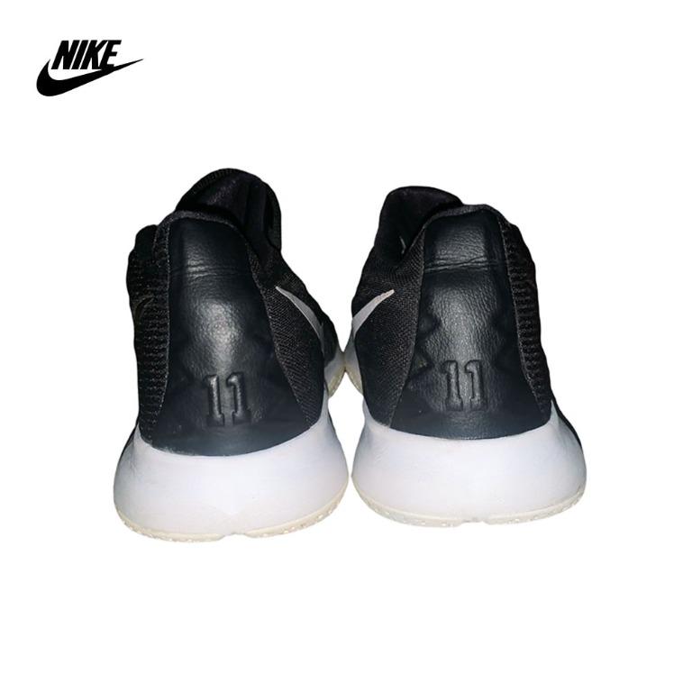 nike kyrie flytrap black and white