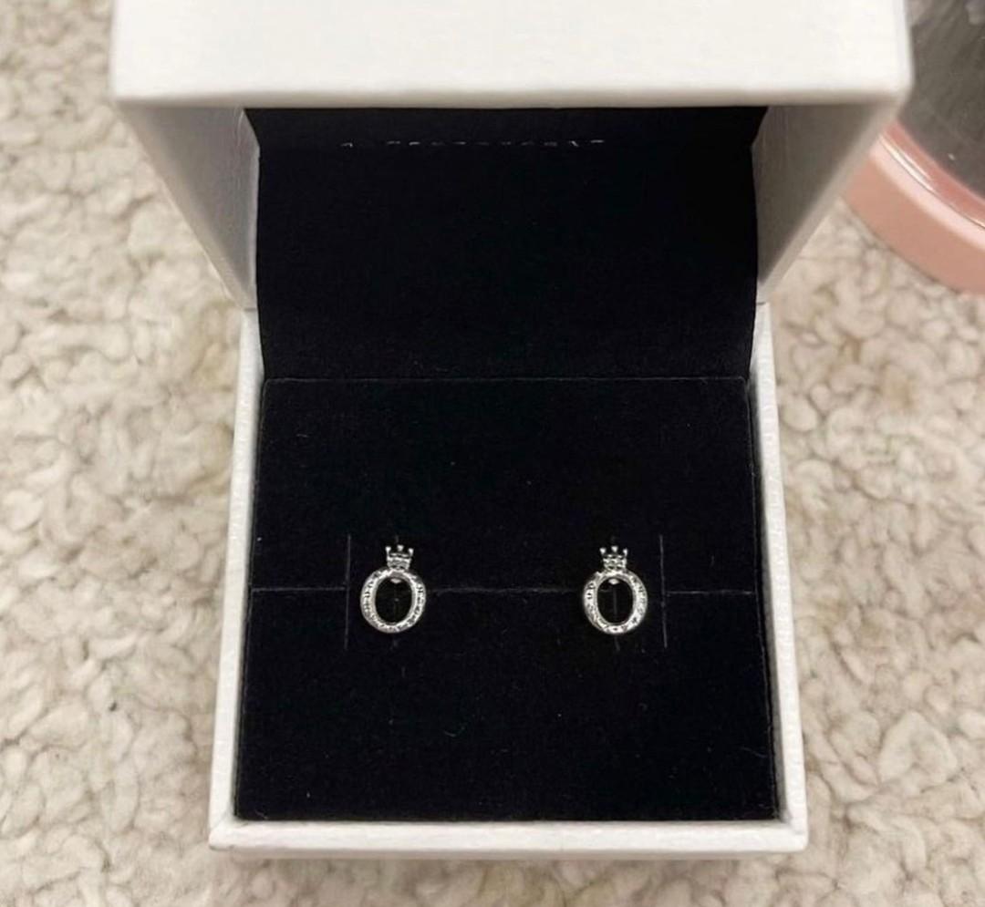 Polished crown clearance o stud earrings