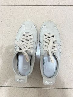 (Category: ) located in . Submitted by sofabphils (Listing ID 1173603363, Image 1). Description: .