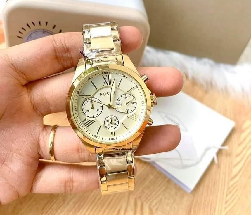 Original Fossil Gold watch for women BQ3034, Women's Fashion, Watches &  Accessories, Watches on Carousell