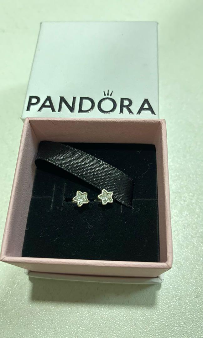 Pandora sparkling store star stud earrings