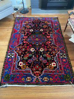 Persian handmade woollen rug